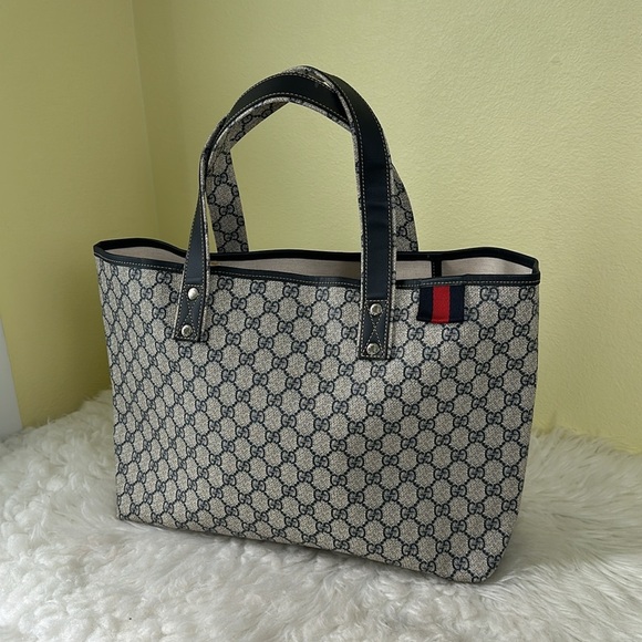 💯Authentic GUCCI GG Plus Monogram Medium Signature Web Loop Tote Navy🍀 - Picture 4 of 15